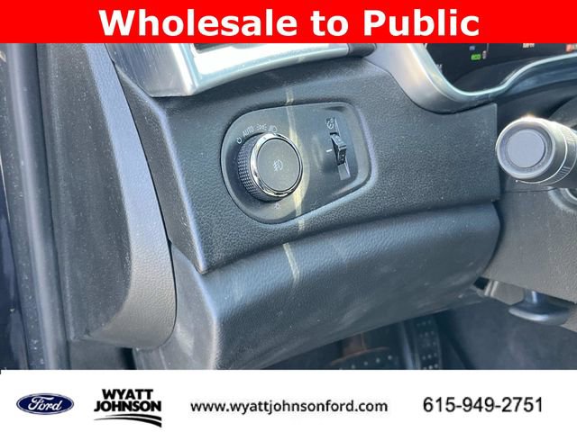 Used 2015 Cadillac SRX Performance w/ Driver Awareness Package image 25