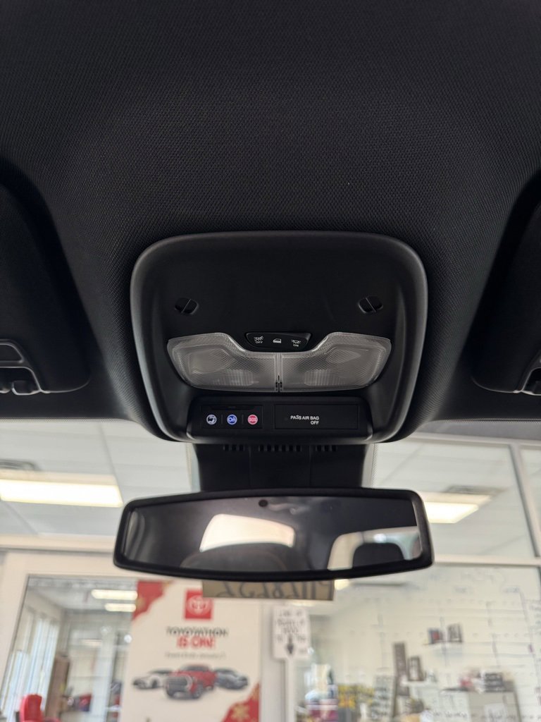 Certified 2023 GMC Canyon AT4 image 20