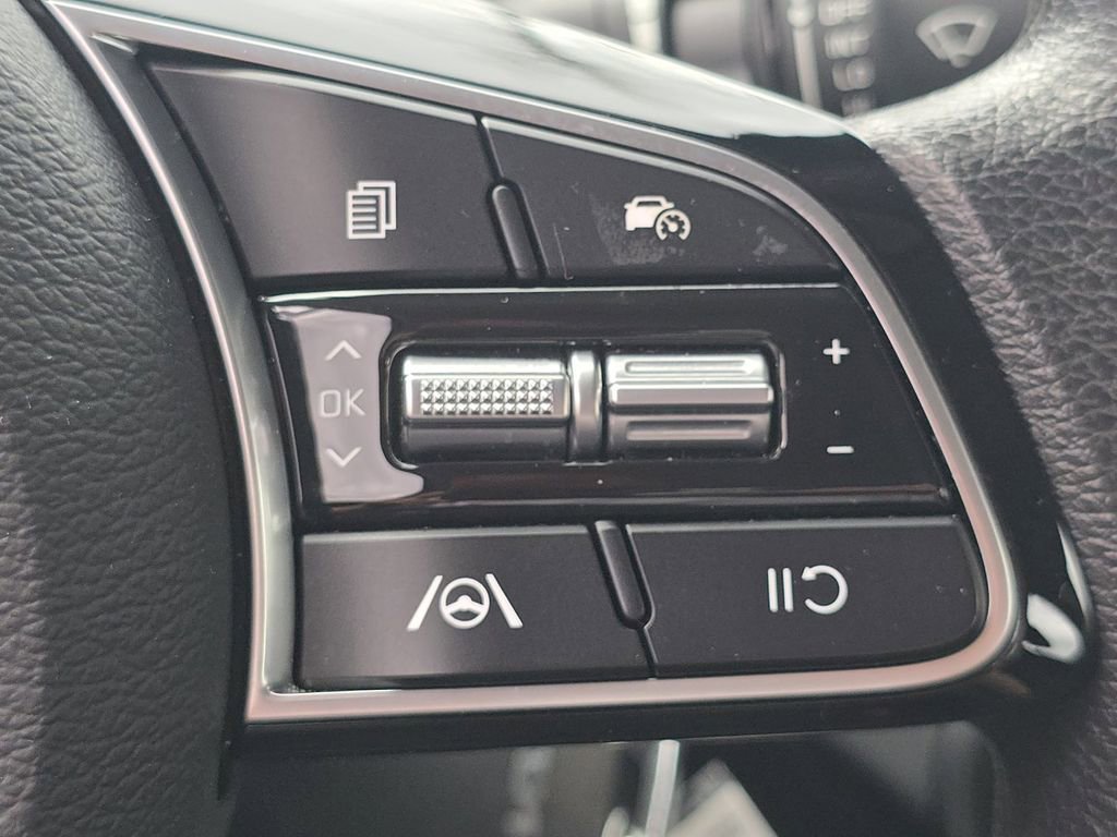 Used 2024 Kia Forte LXS w/ LXS Technology Package image 28