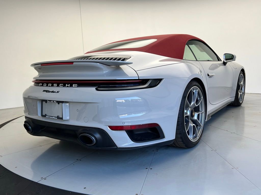 Used 2021 Porsche 911 Turbo S image 31
