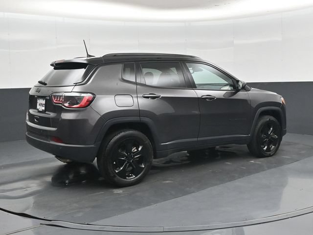 Used 2020 Jeep Compass Latitude AWD/4WD image 4