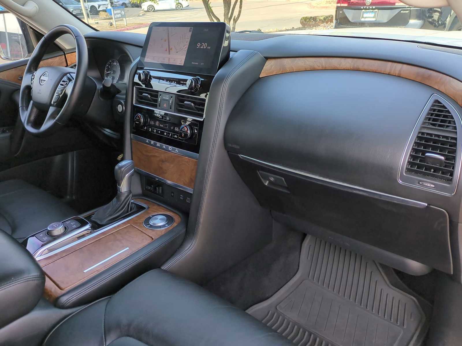 Used 2022 Nissan Armada SL w/ Captain's Chairs Package image 30