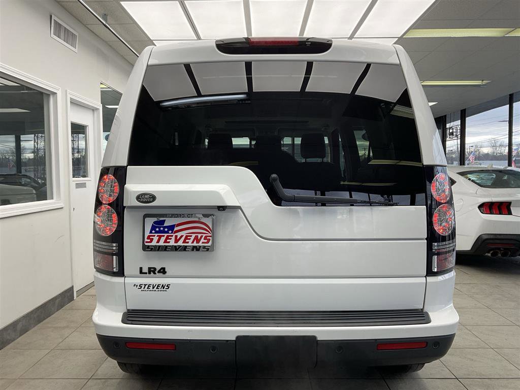 Used 2016 Land Rover LR4 HSE image 6