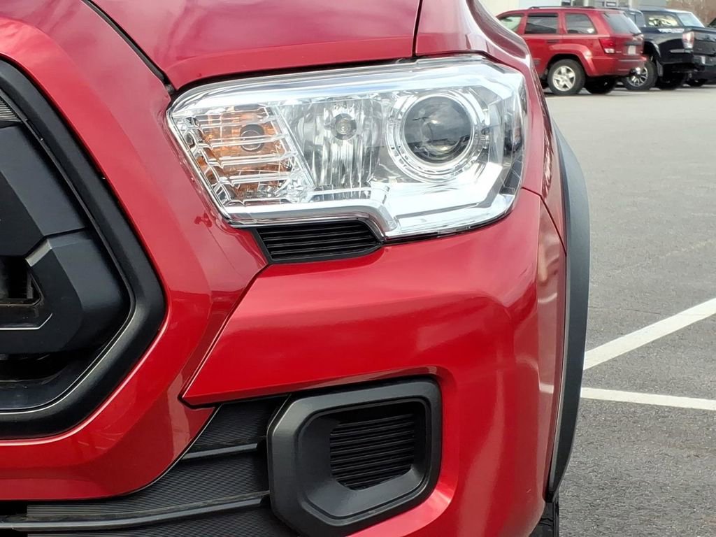 Certified 2022 Toyota Tacoma SR w/ SX Package image 18