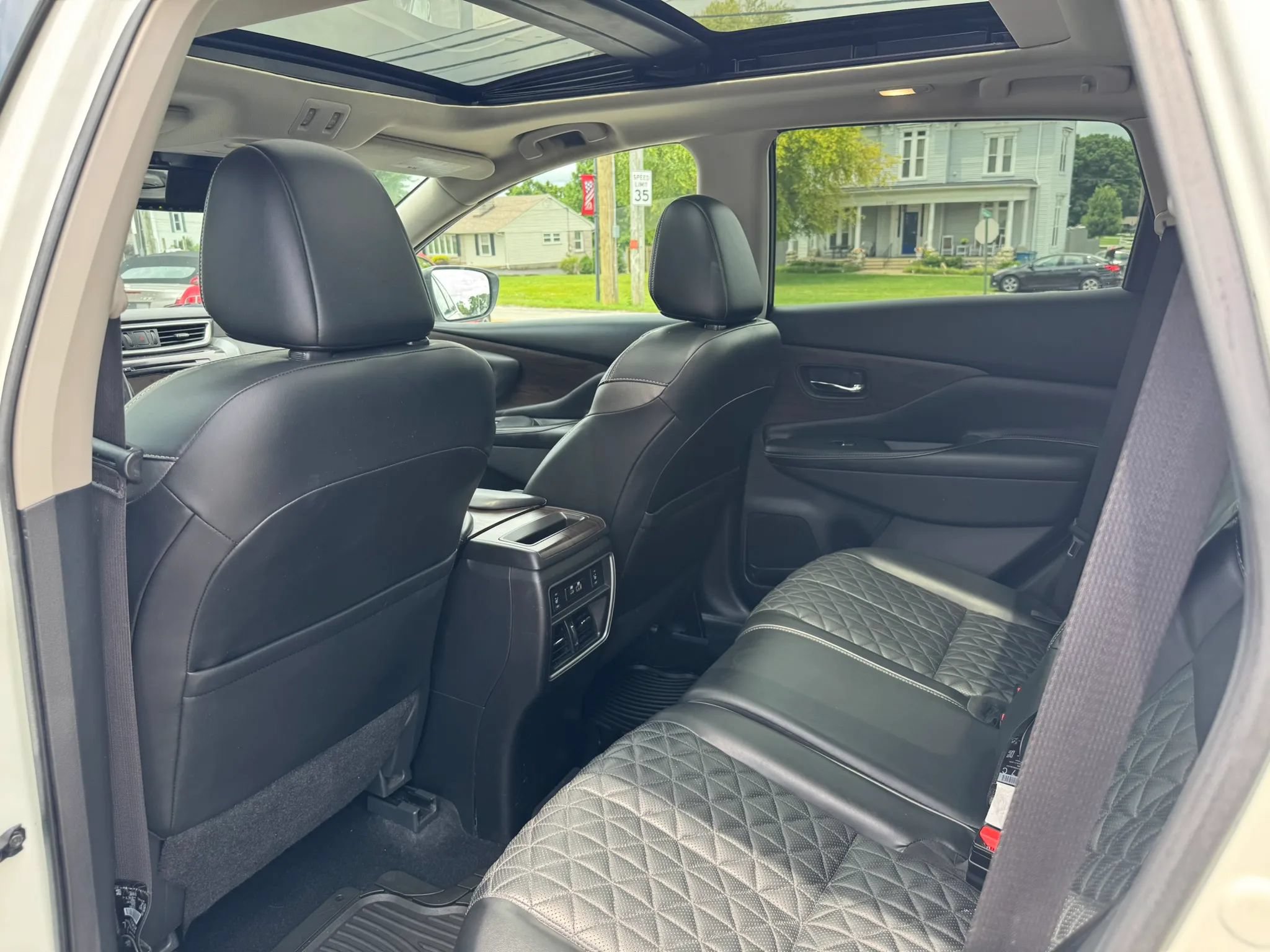 Used 2020 Nissan Murano Platinum w/ Cargo Package AWD/4WD image 29