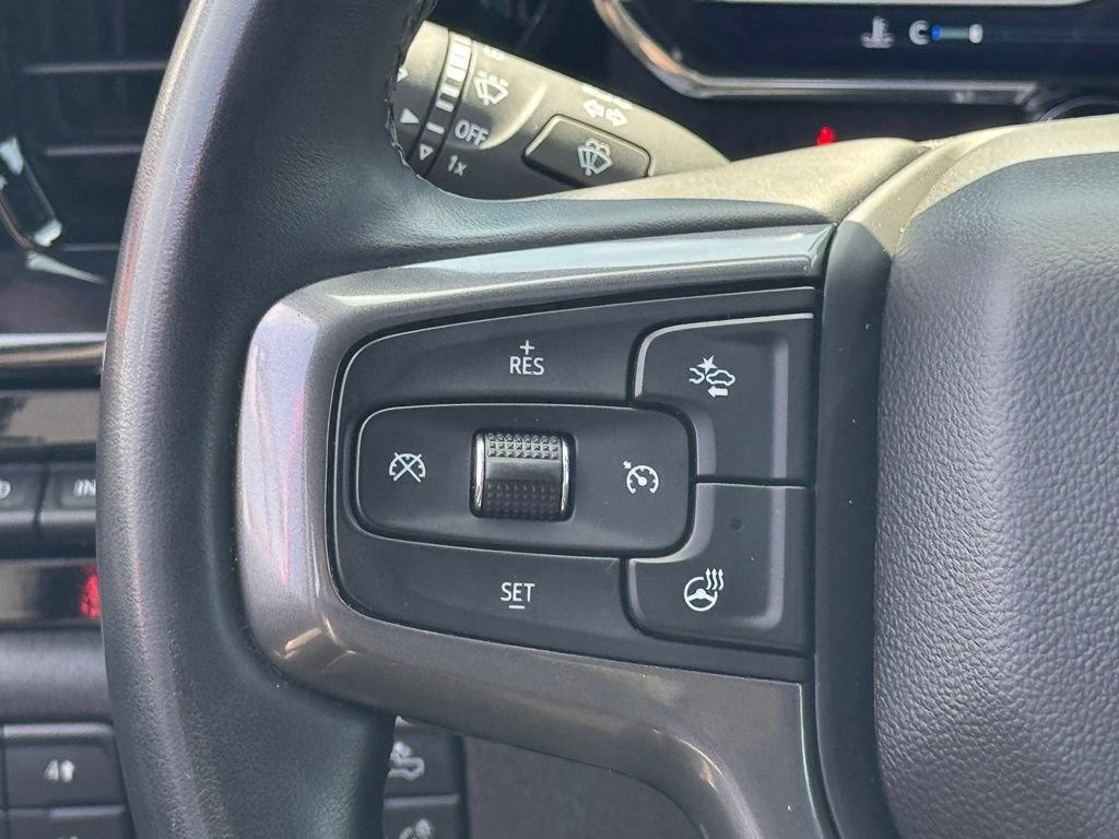 Used 2024 Chevrolet Silverado 2500 ZR2 w/ Technology Package AWD/4WD image 23