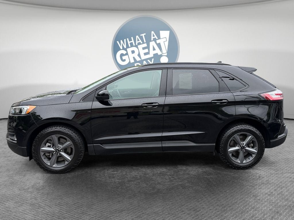 Used 2024 Ford Edge SEL w/ Sport Appearance Package AWD/4WD image 7