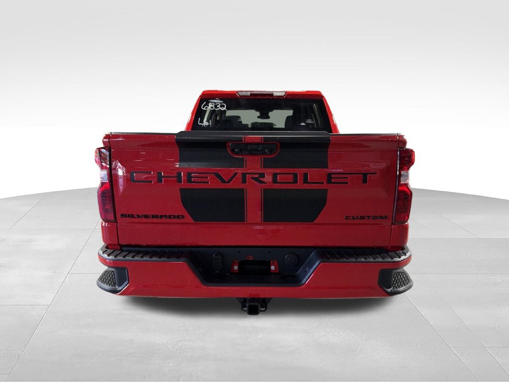 New 2026 Chevrolet Silverado 1500 Custom w/ Rally Edition AWD/4WD image 9
