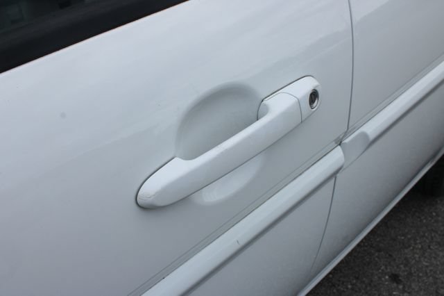 Used 2008 Hyundai Accent GLS FWD image 9