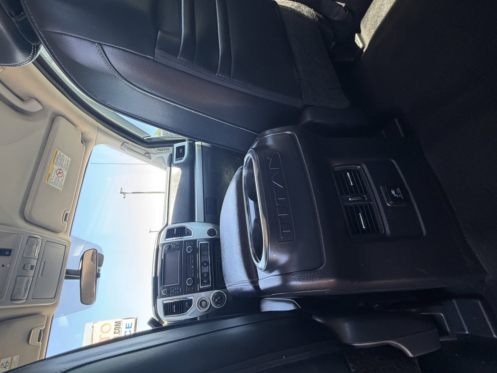 Used 2016 Nissan Titan PRO-4X AWD/4WD image 17