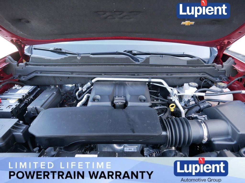 Used 2025 GMC Canyon AT4 w/ AT4 Premium Package image 12