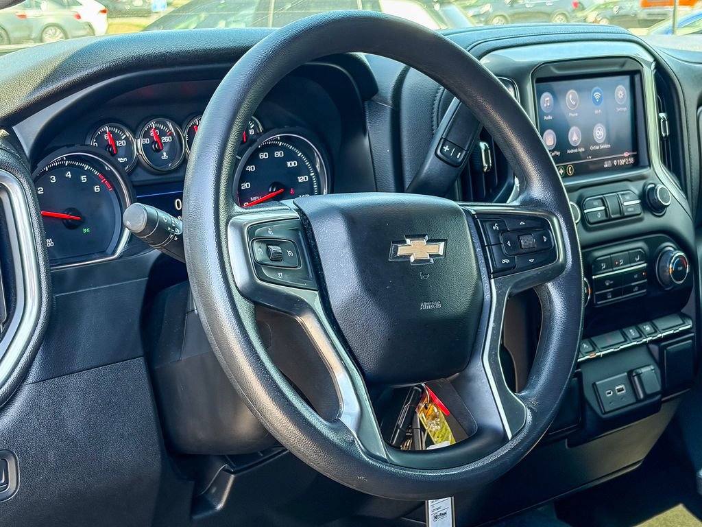 Used 2020 Chevrolet Silverado 1500 LT AWD/4WD image 18