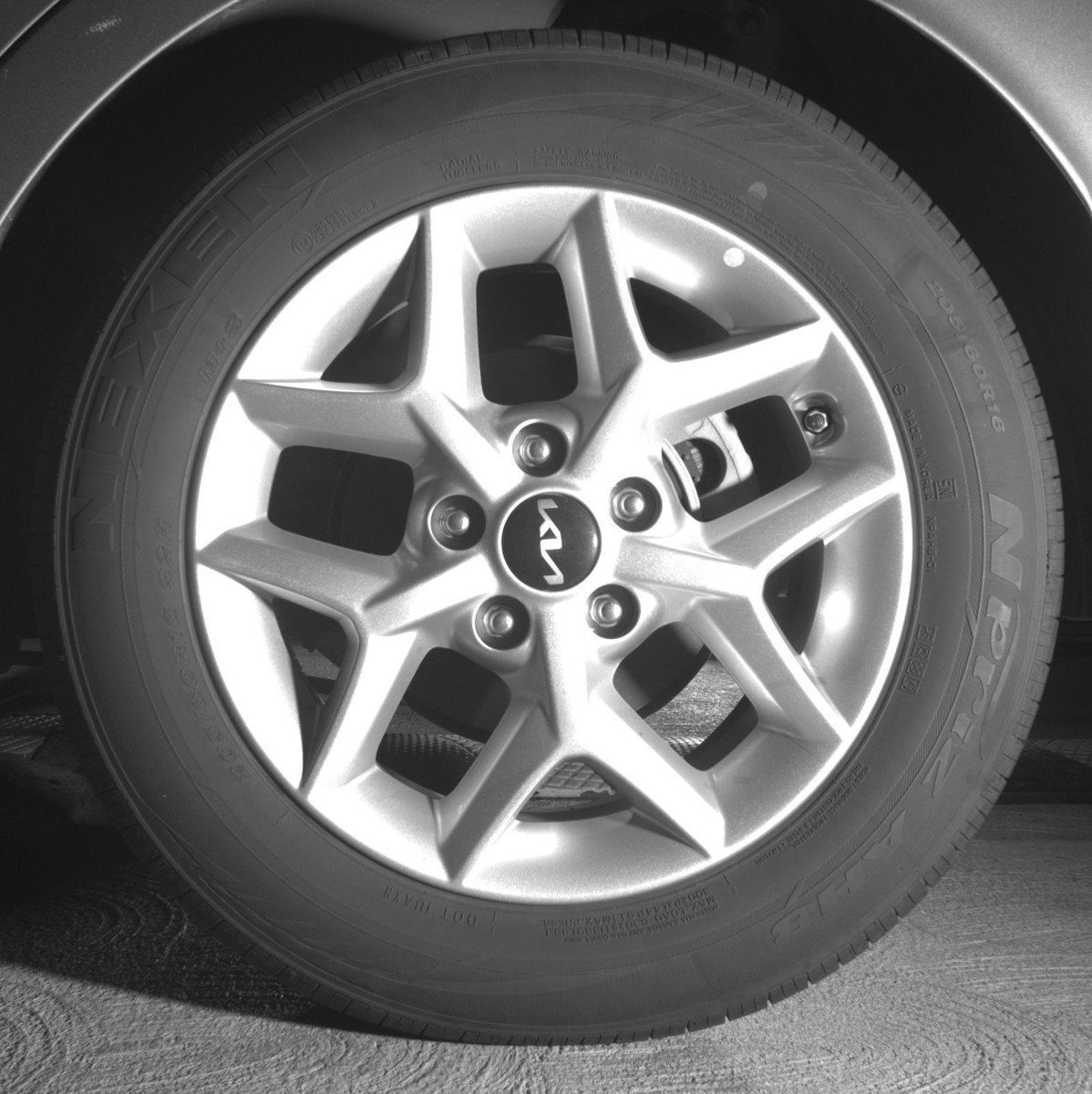 Used 2025 Kia Soul LX w/ LX Technology Package FWD image 21