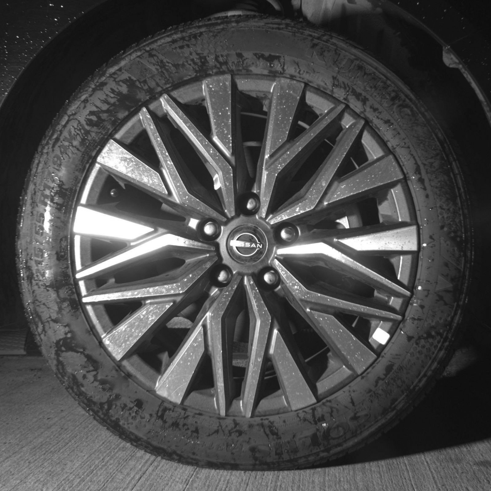 Used 2025 Nissan Altima 2.5 SV FWD image 16