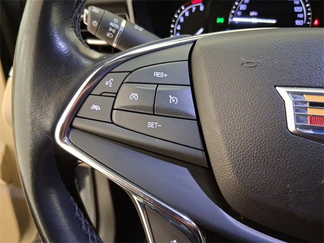 Used 2019 Cadillac XT5 Luxury image 23