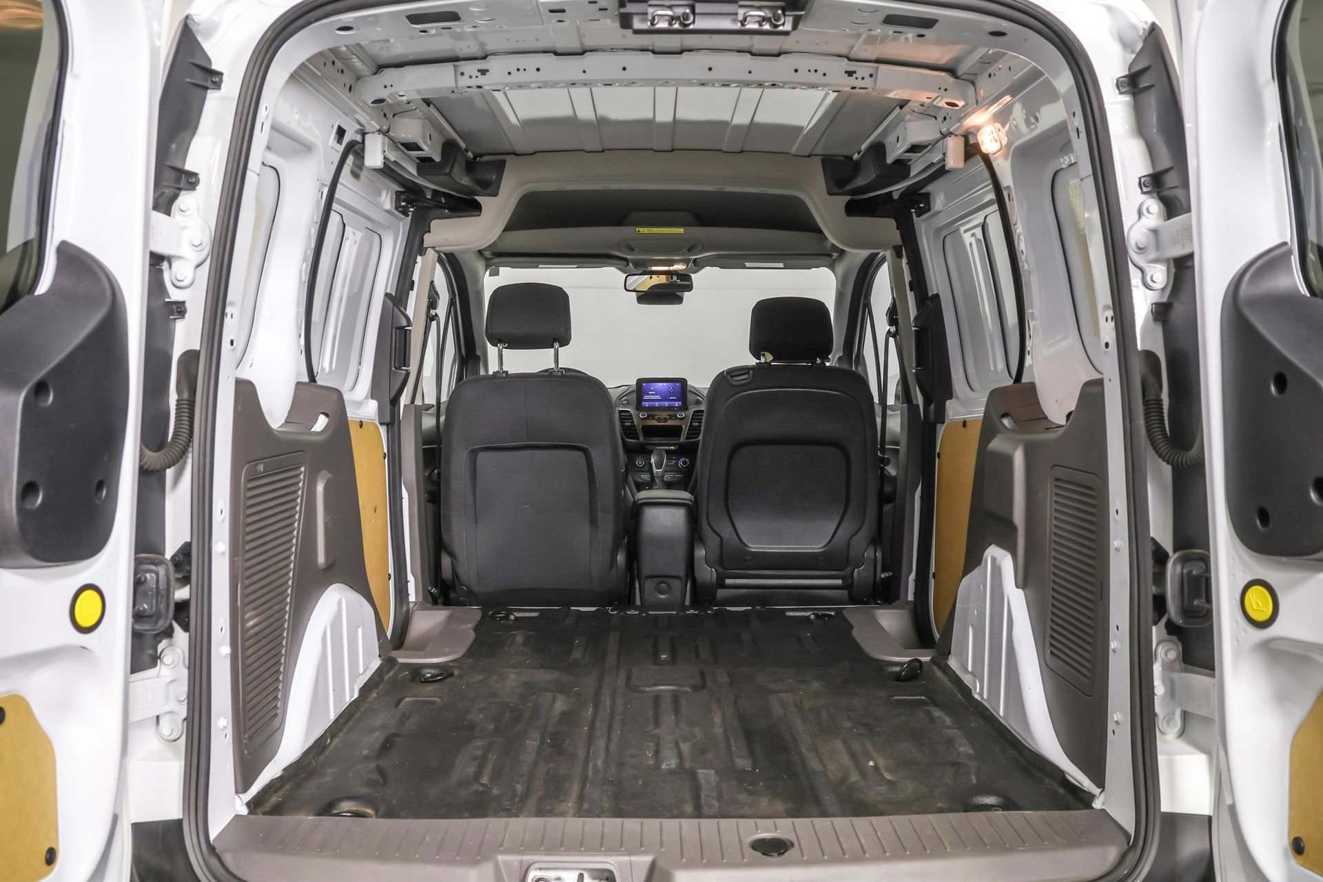 Used 2022 Ford Transit Connect XLT image 37