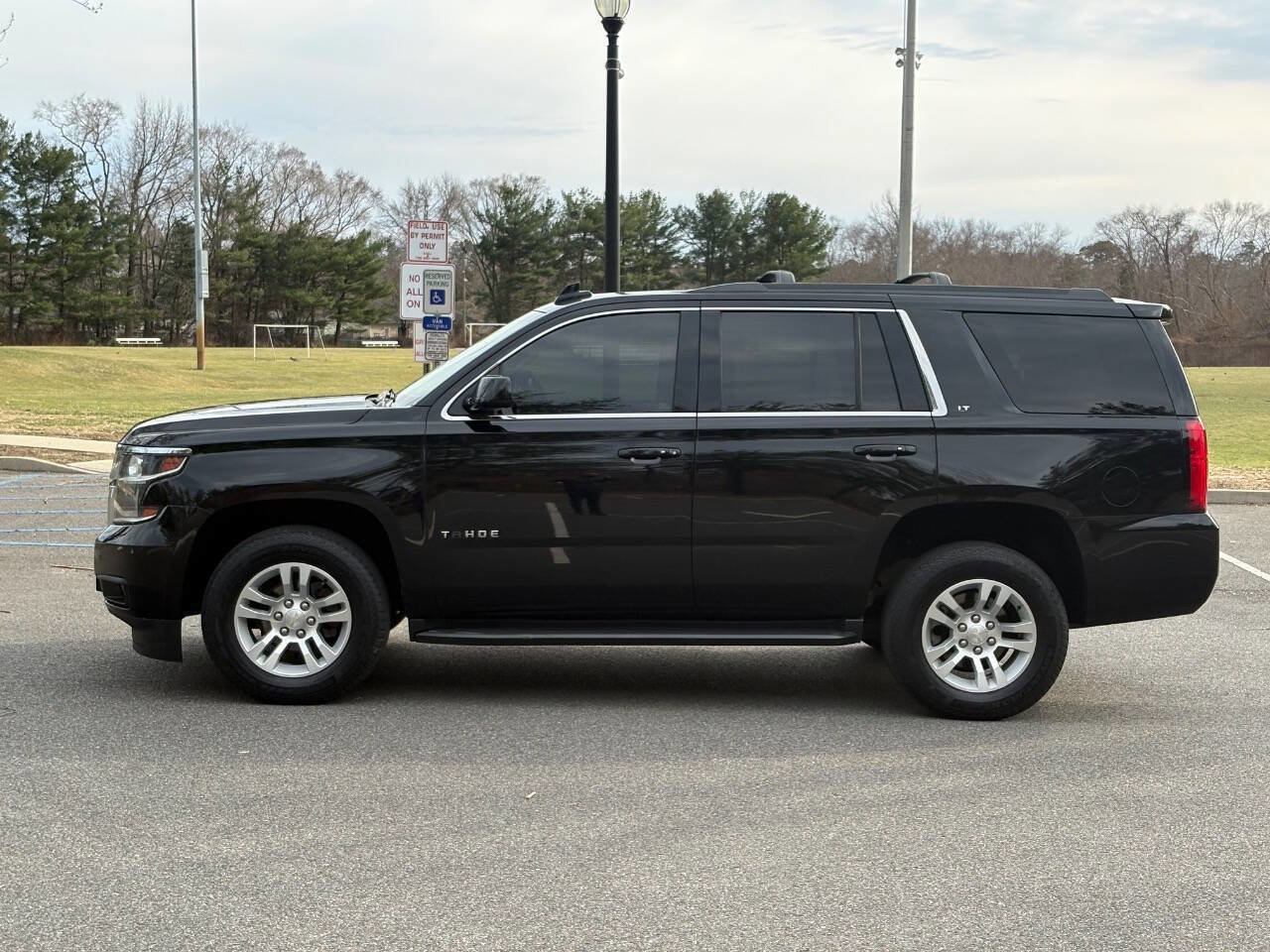 Used 2018 Chevrolet Tahoe LT image 10