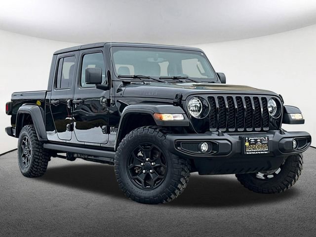 Used 2023 Jeep Gladiator Willys image 2