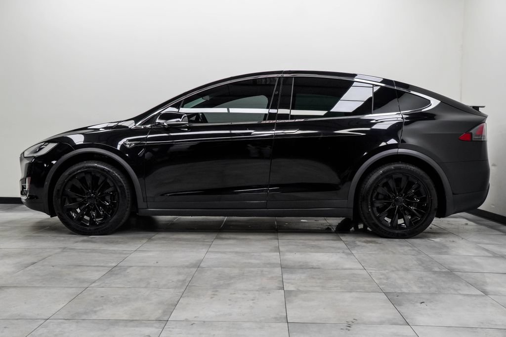 Used 2018 Tesla Model X 75D AWD/4WD image 10