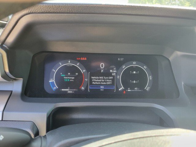 Used 2024 Toyota Tacoma TRD Sport w/ TRD Sport Premium Package AWD/4WD image 13