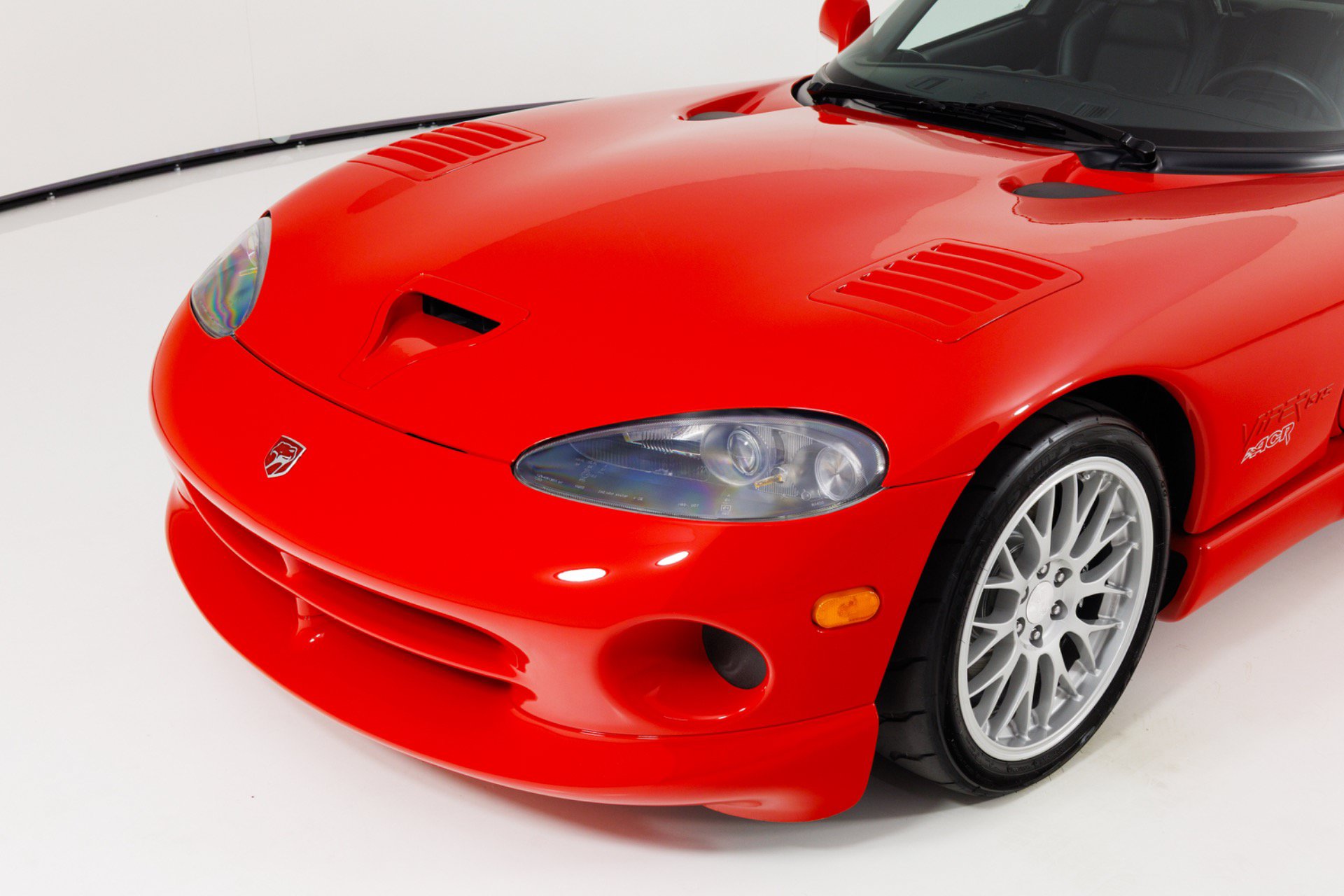 Used 1999 Dodge Viper GTS RWD image 49