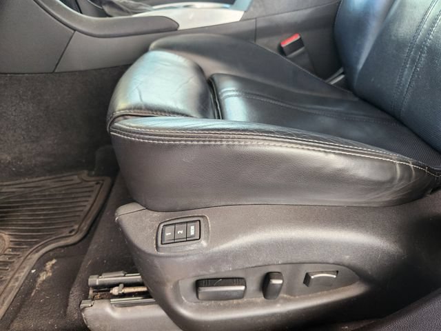 Used 2016 Cadillac SRX Premium w/ Midnight Edition Package FWD image 23