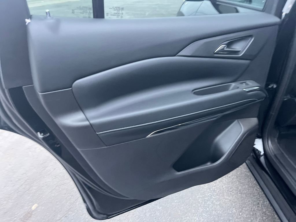 New 2026 Chevrolet Traverse LT image 21