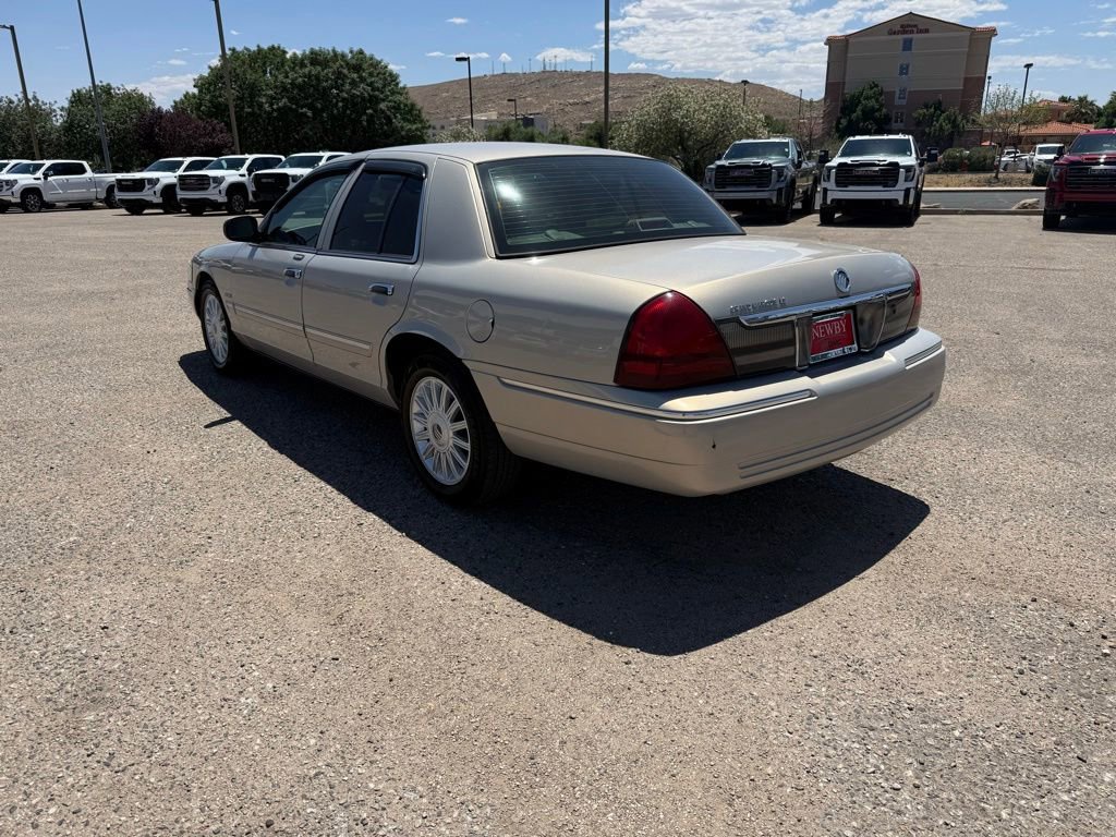 Used 2010 Mercury Grand Marquis LS RWD image 6