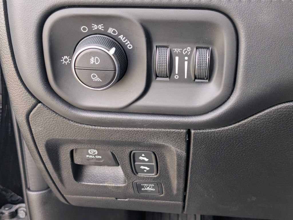 New 2026 RAM 1500 Limited w/ Bed Utility Group AWD/4WD image 15