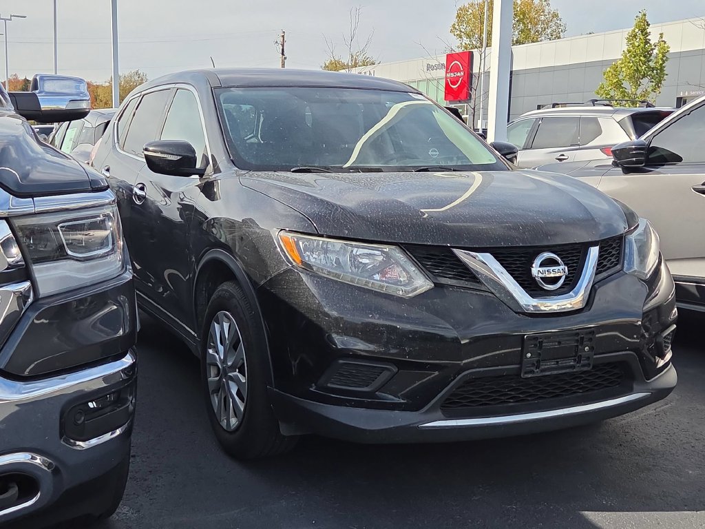 Used 2015 Nissan Rogue S AWD/4WD image 1