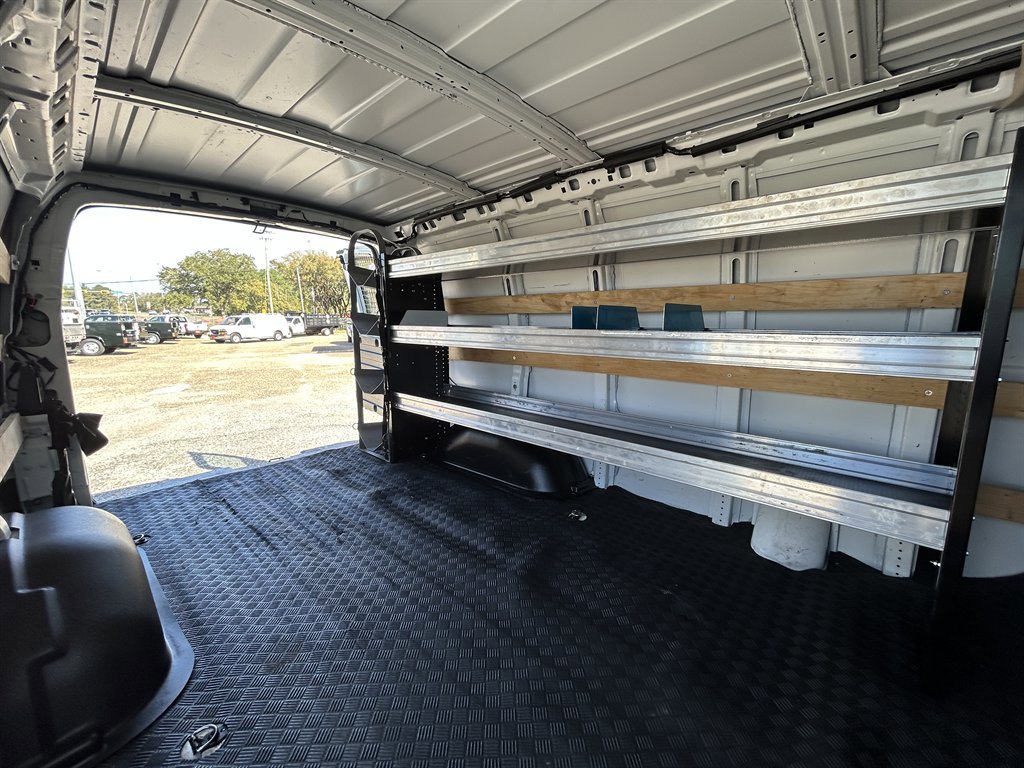 Used 2020 GMC Savana 2500 w/ Driver Convenience Package image 12
