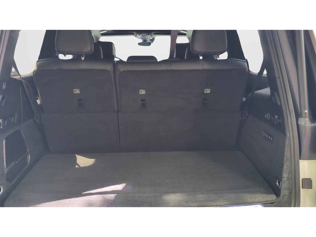 Used 2022 Jeep Grand Wagoneer Series III w/ Rear Seat Video Group 1 image 11