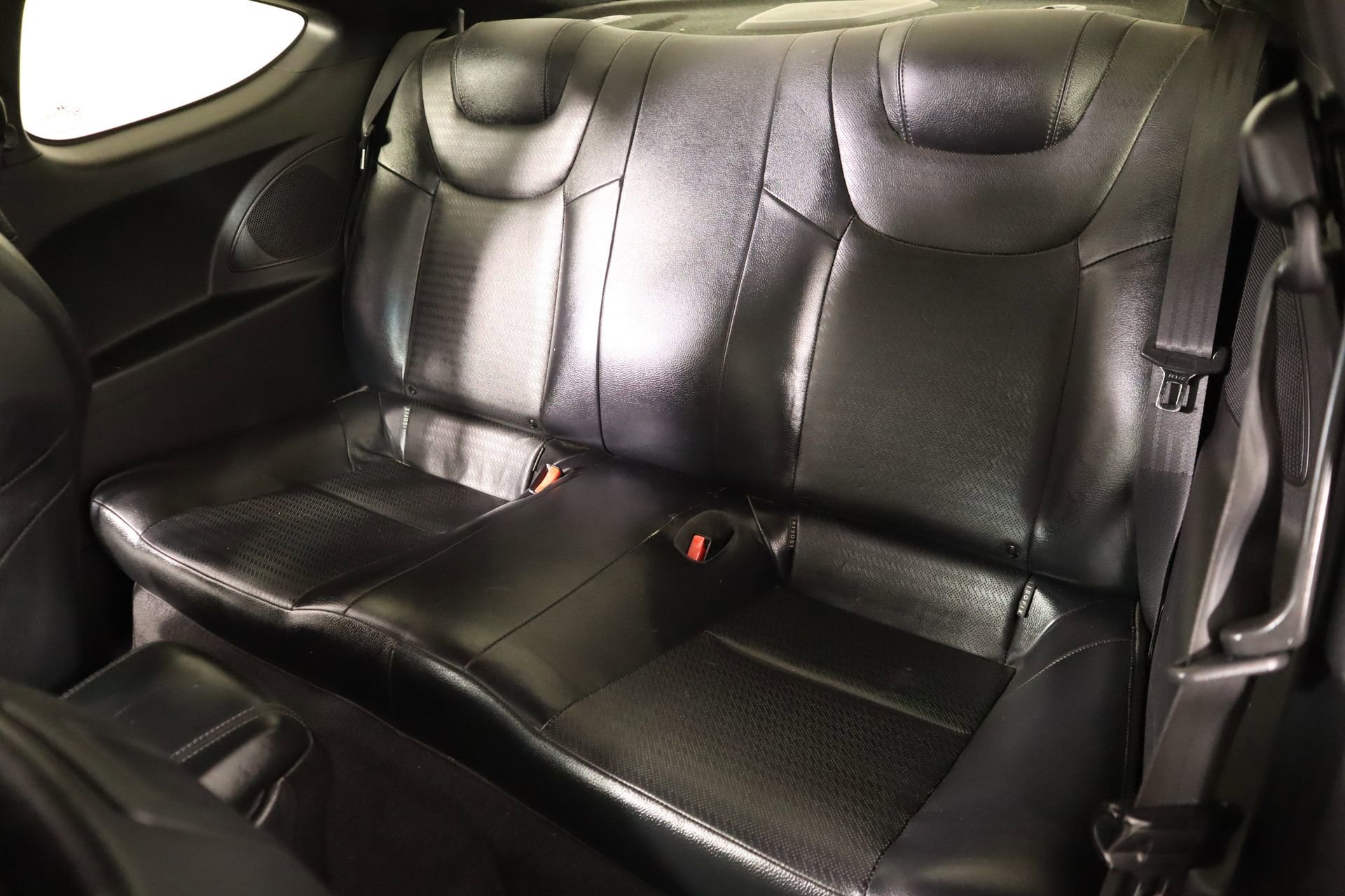 Used 2013 Hyundai Genesis 3.8 image 12