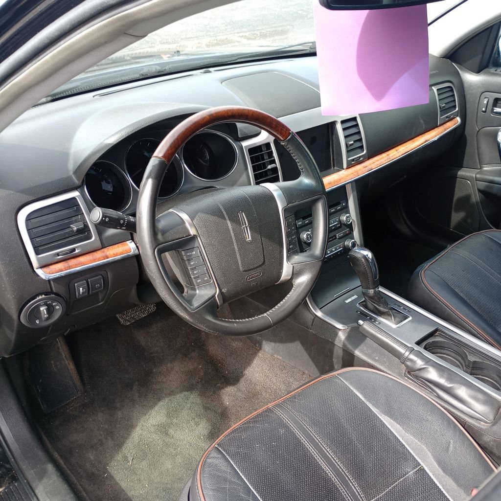 Used 2012 Lincoln MKZ image 9