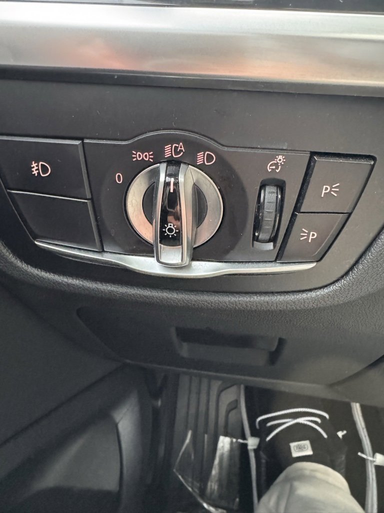 Used 2021 BMW X3 sDrive30i w/ Convenience Package image 27