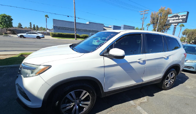 Used 2017 Honda Pilot EX-L image 3