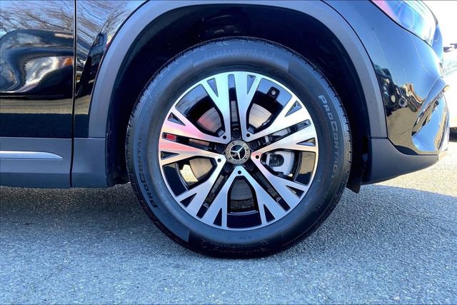 Used 2025 Mercedes-Benz GLA 250 4MATIC image 9