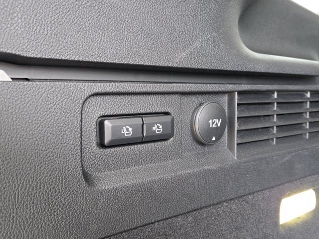 Used 2023 Lincoln Nautilus Reserve AWD/4WD image 18