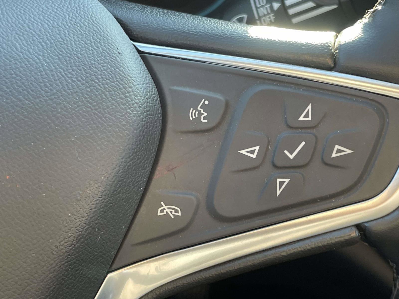 Used 2023 Chevrolet Malibu RS image 13