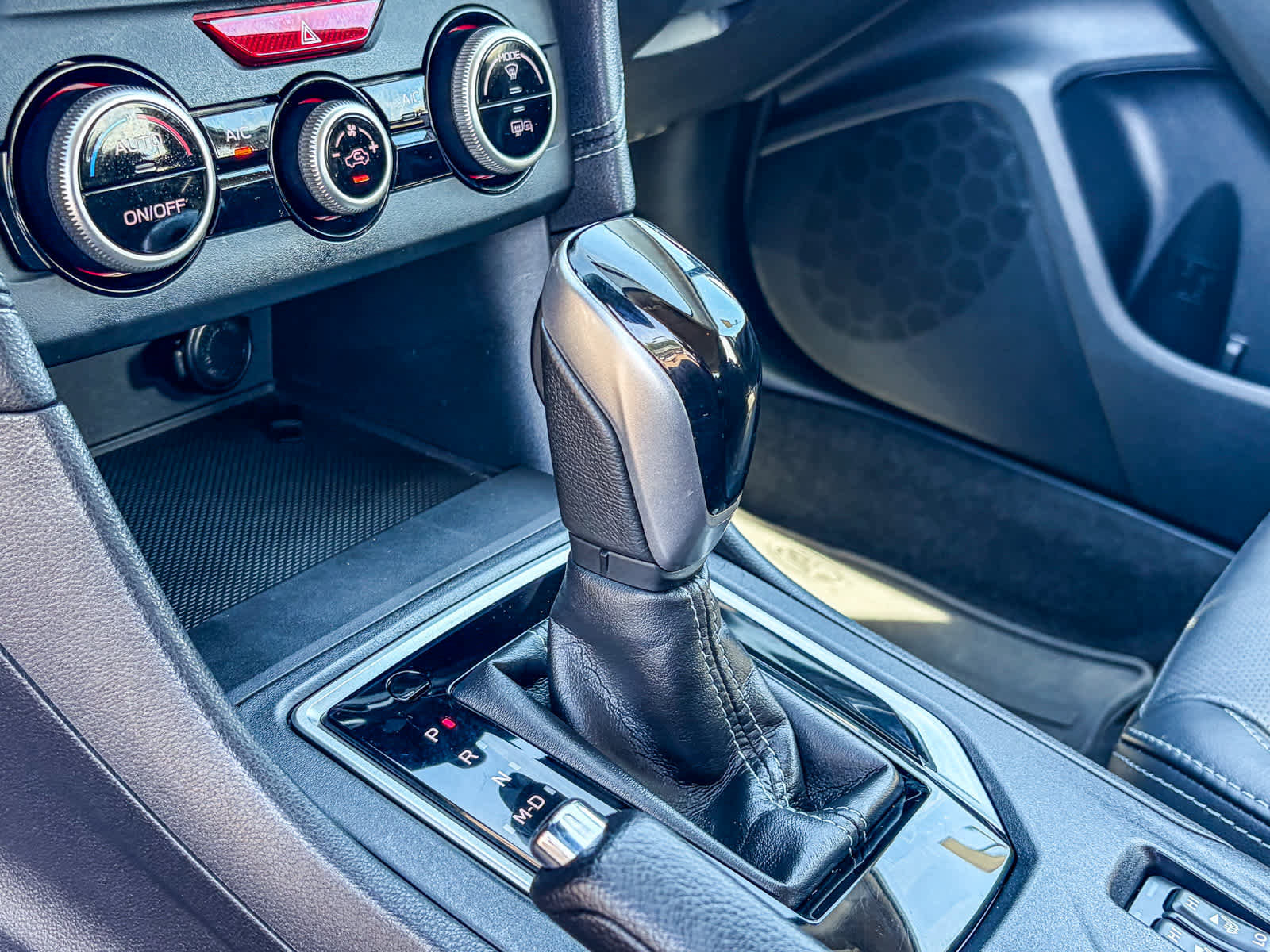 Used 2018 Subaru Impreza 2.0i Limited w/ Popular Package #2 image 18