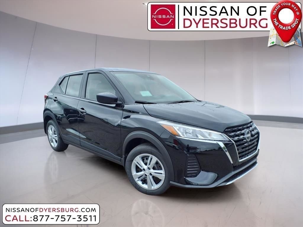 Used 2025 Nissan Kicks Play S