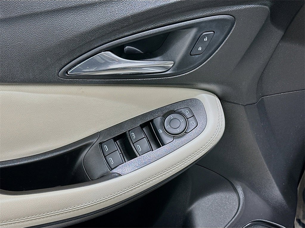 Used 2021 Buick Encore GX Preferred image 17