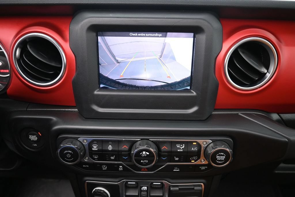 Used 2021 Jeep Wrangler Unlimited Rubicon w/ Cold Weather Group AWD/4WD image 20