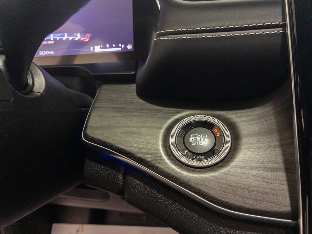 Used 2022 Jeep Grand Cherokee Overland image 22