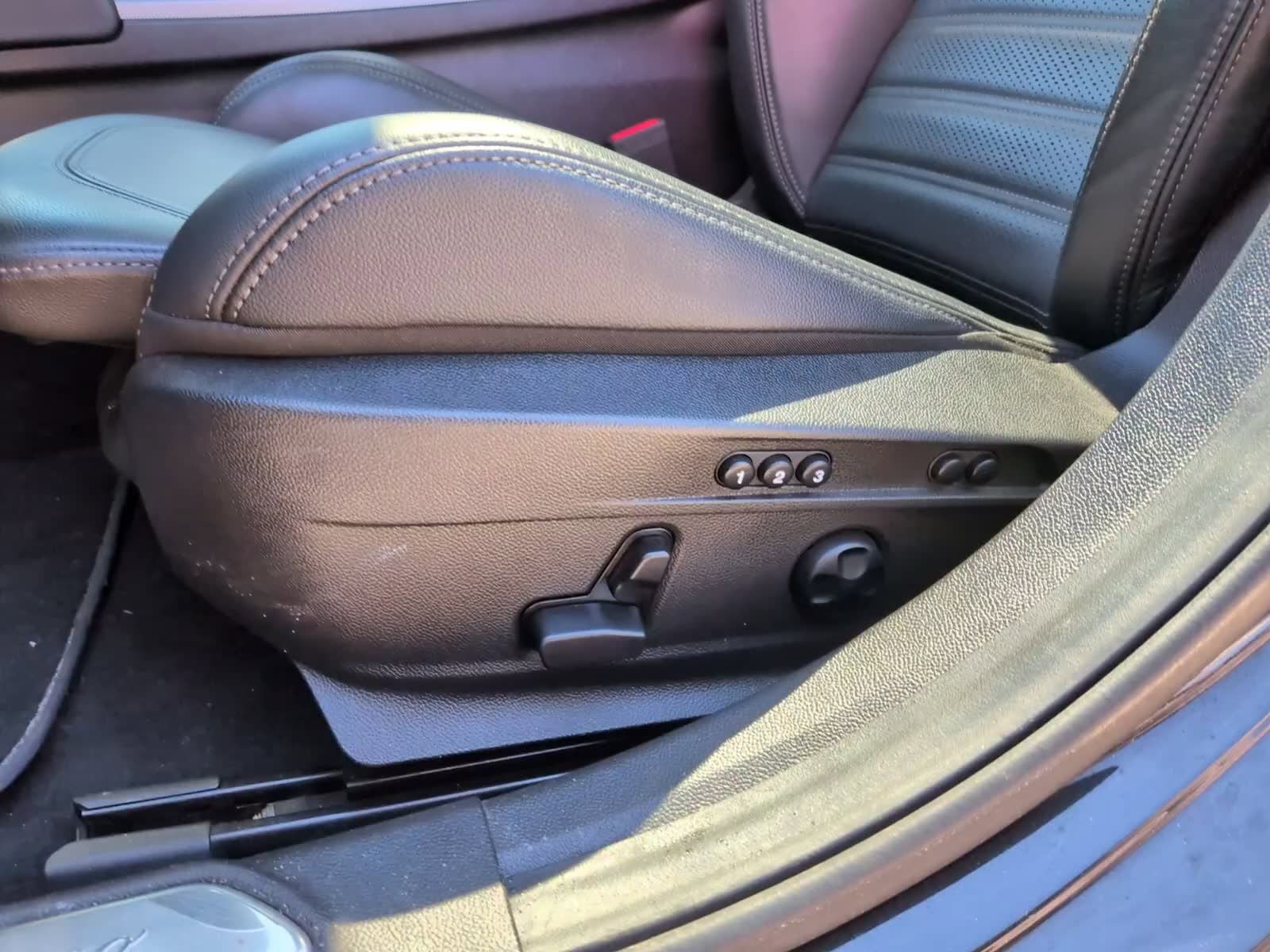 Used 2024 Alfa Romeo Giulia Veloce image 23