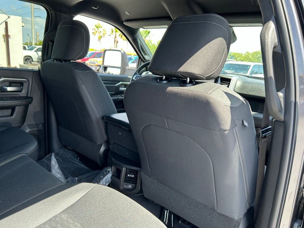 New 2025 RAM 2500 Big Horn image 35