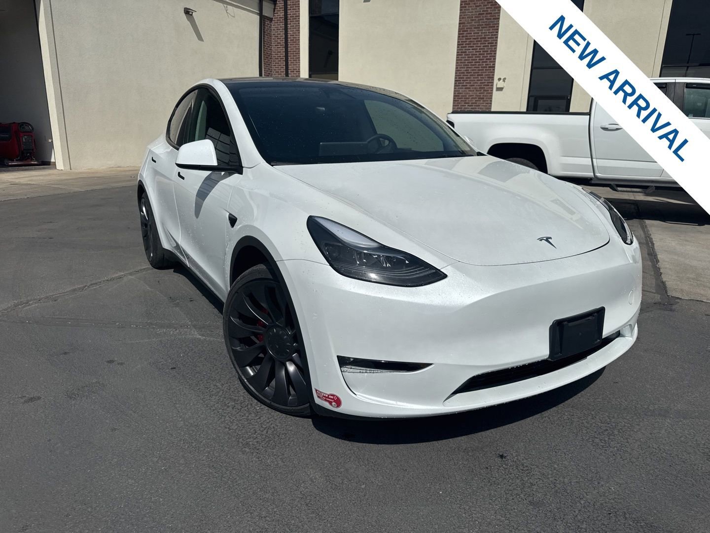 Used 2024 Tesla Model Y Performance image 1