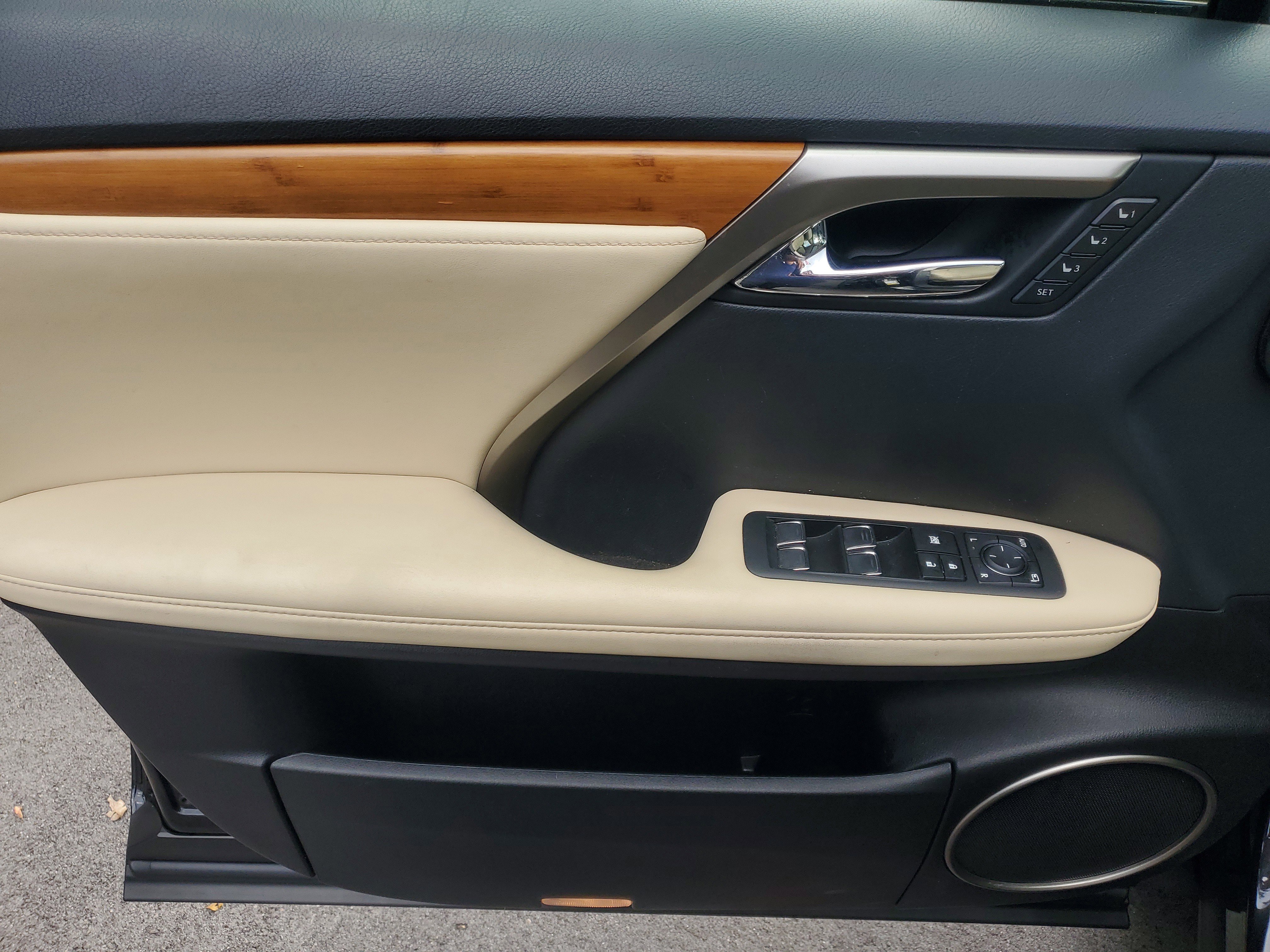 Certified 2022 Lexus RX 350 FWD w/ Premium Package image 20