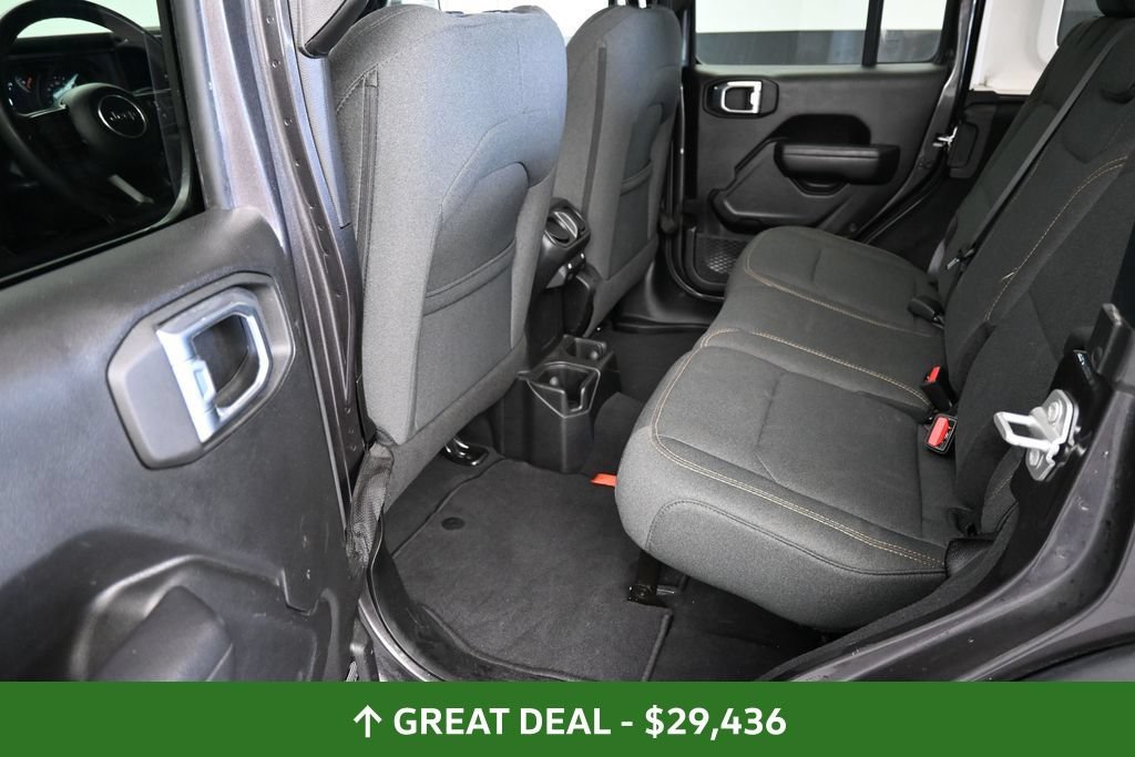 Used 2025 Jeep Wrangler Unlimited Sport AWD/4WD image 18