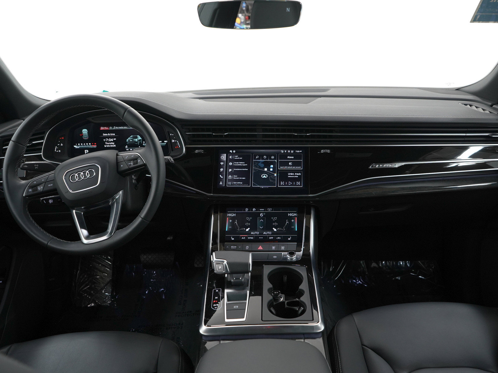 Used 2025 Audi Q8 Premium w/ Convenience Package AWD/4WD image 18
